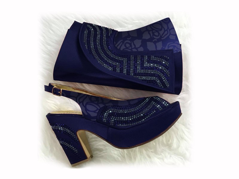 navy blue - 100 flower web